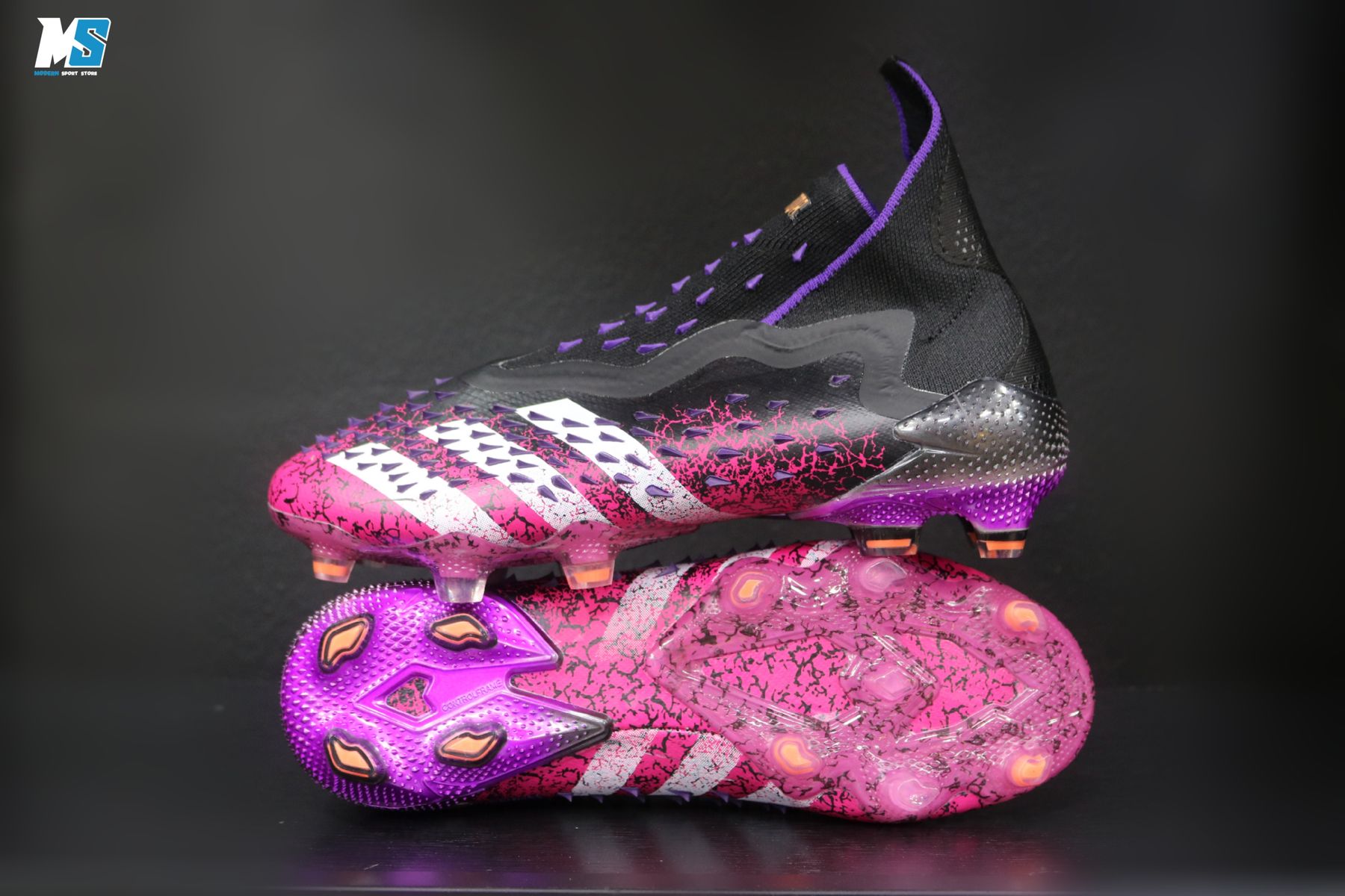 Predetor Pink